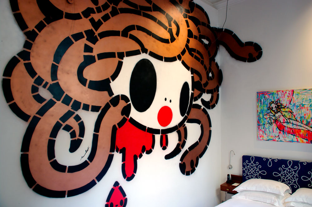 TOMOKO ROOM WITH MEDUSA 2019 wallpainting 5mx5m GALLERIA VIK MILANO